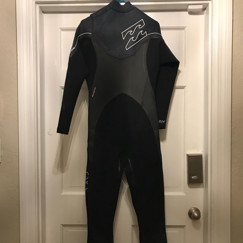 Billabong Wetsuit LARGE